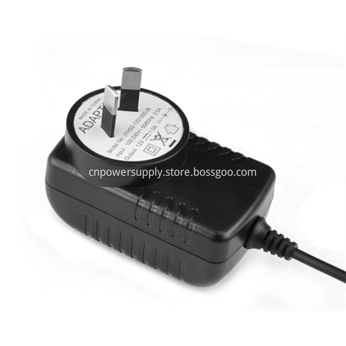 Power supply traver adapter